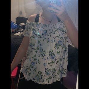Aeropostal off the shoulder soft and sexy shirt